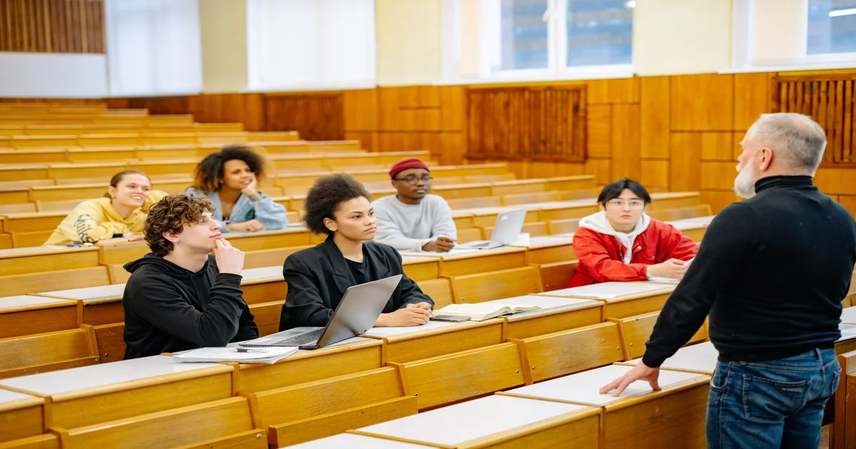 Best OSHC Health Insurance for International Students Australia