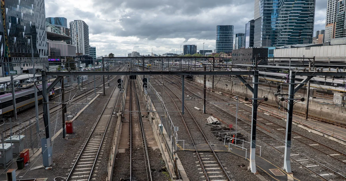 Opal Card vs. Private Transport: Save Money in Sydney
