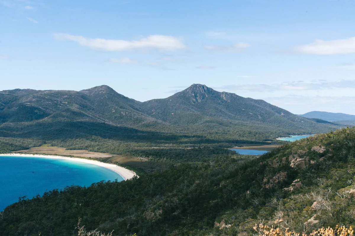 Visit the Whitsundays on a Budget: Australia Guide