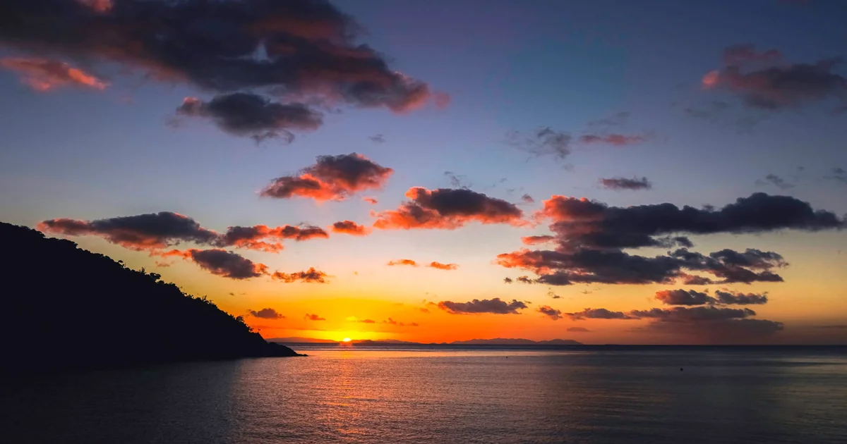 Visit the Whitsundays on a Budget: Australia Guide